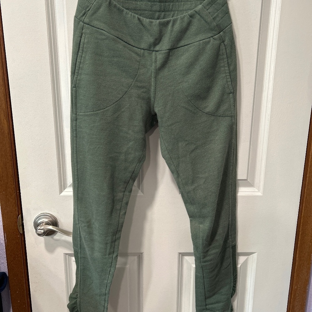 Yoga pants